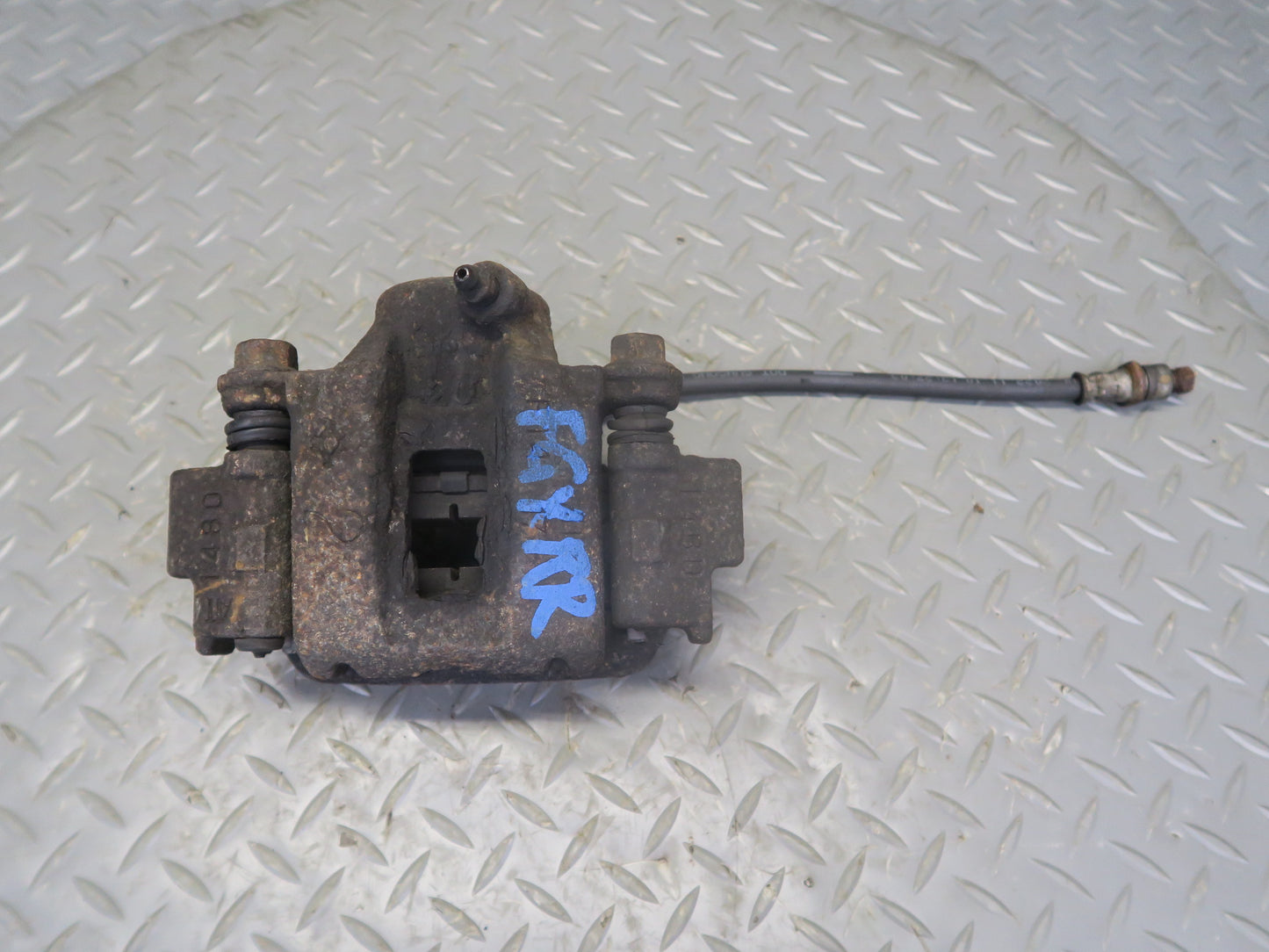 2003-2009 Lexus UZJ120L GX470 AWD Rear Left & Right Brake Caliper Set of 2