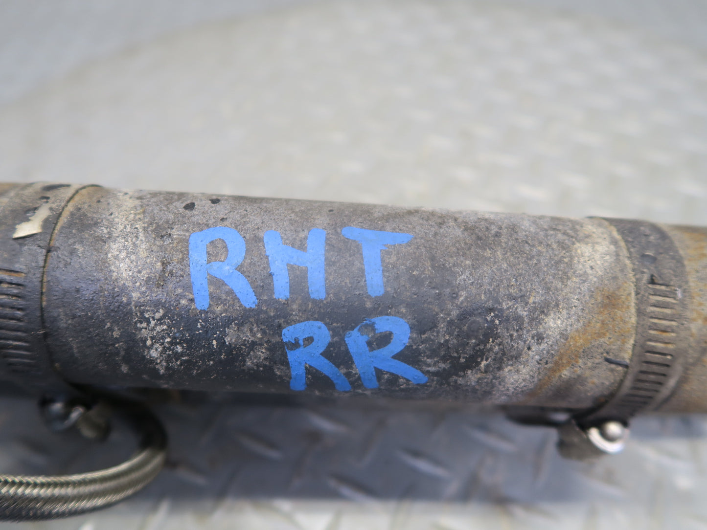 2003-2009 Hummer H2 Rear Left & Right Side Strut Shock Absorber Bilstein B8