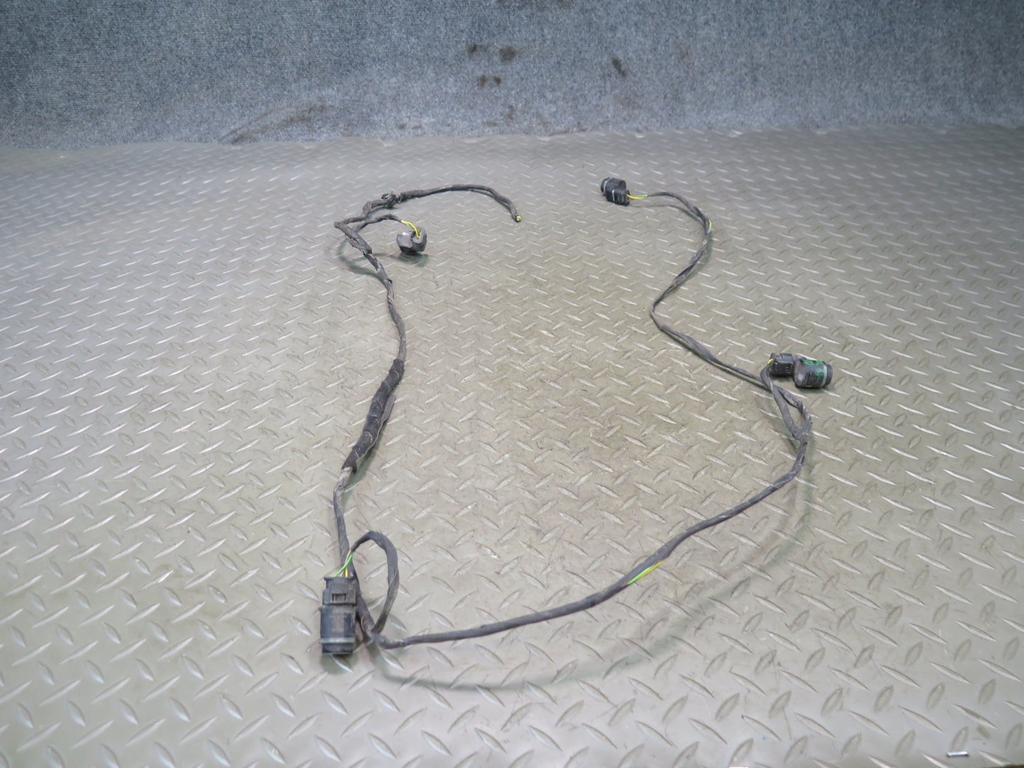 11-13 BMW F10 550iX Rear Bumper PDC Parking Distance Wiring w Sensors OEM