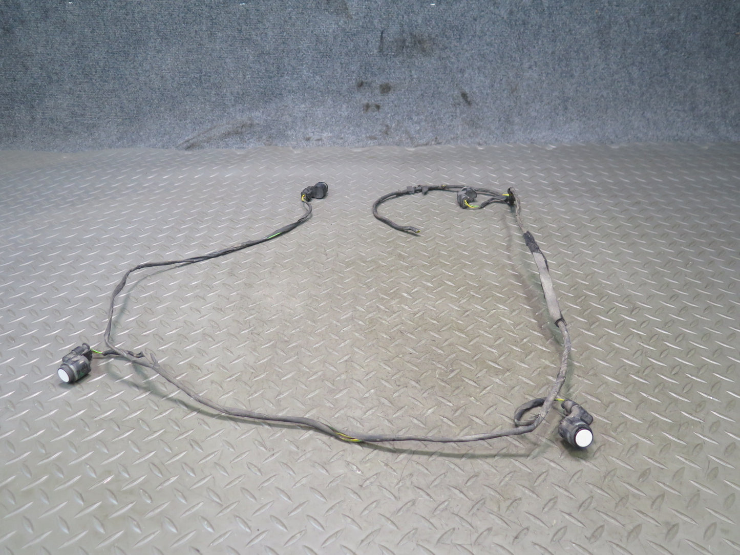 11-13 BMW F10 550iX Rear Bumper PDC Parking Distance Wiring w Sensors OEM