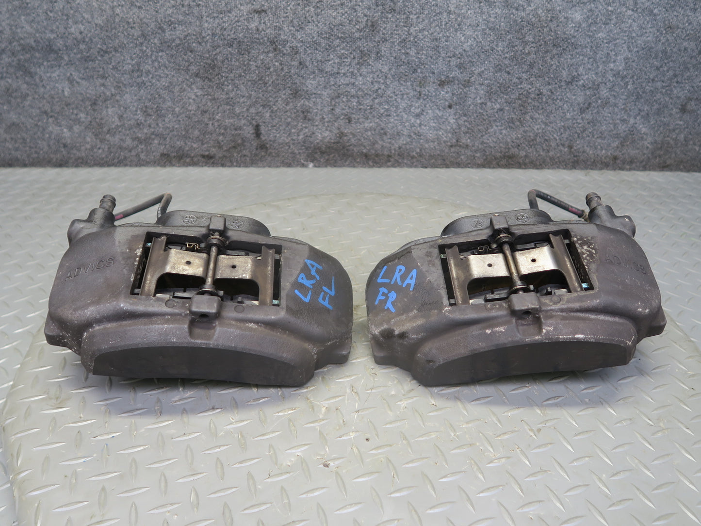 15-25 Lexus GSC16L RC350 RC300 AWD Front Left & Right Brake Caliper Set 76K OEM