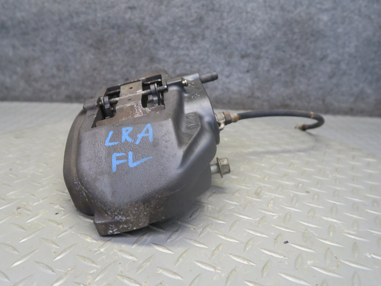 15-25 Lexus GSC16L RC350 RC300 AWD Front Left & Right Brake Caliper Set 76K OEM
