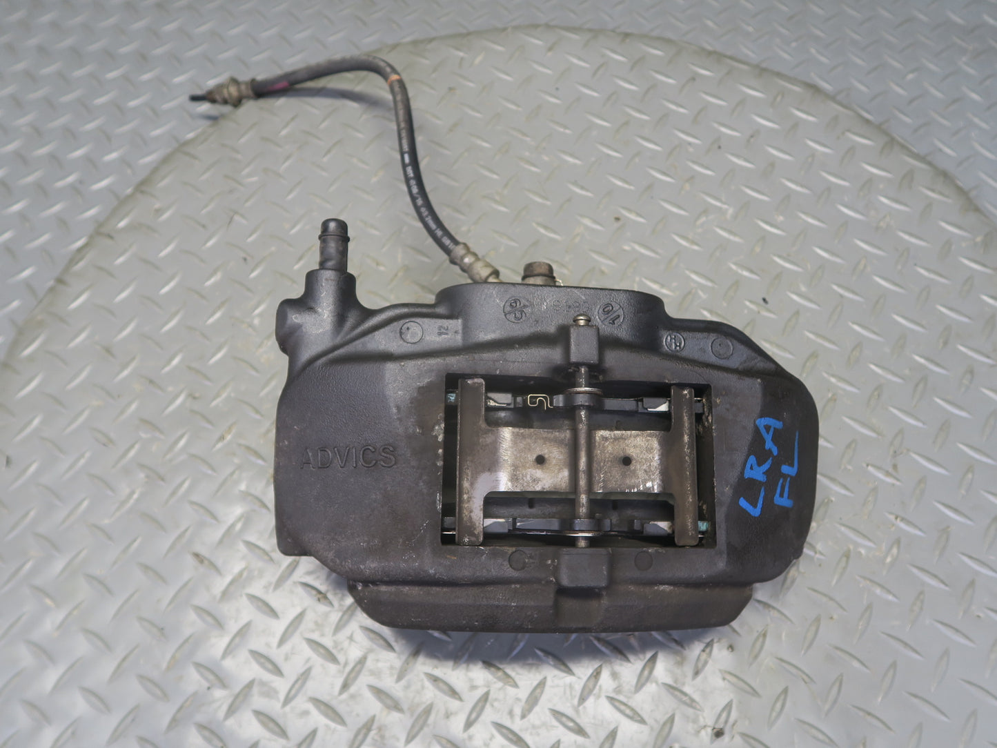 15-25 Lexus GSC16L RC350 RC300 AWD Front Left & Right Brake Caliper Set 76K OEM