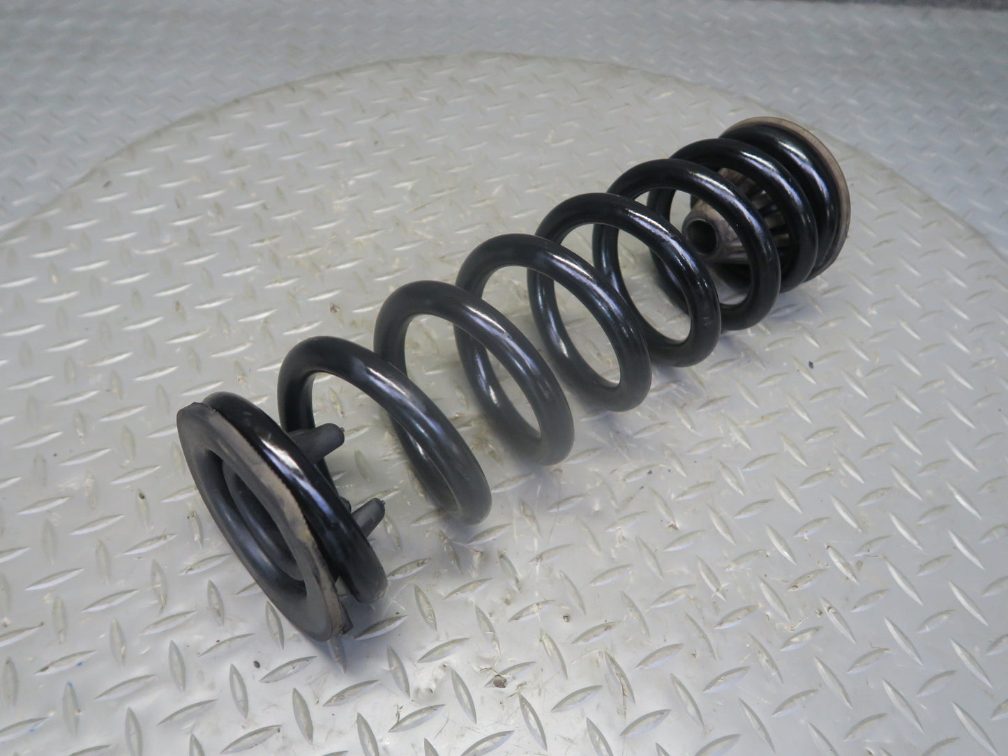 15-25 Lexus GSC16L RC300 AWD Rear Left & Right Suspension Coil Spring Set OEM