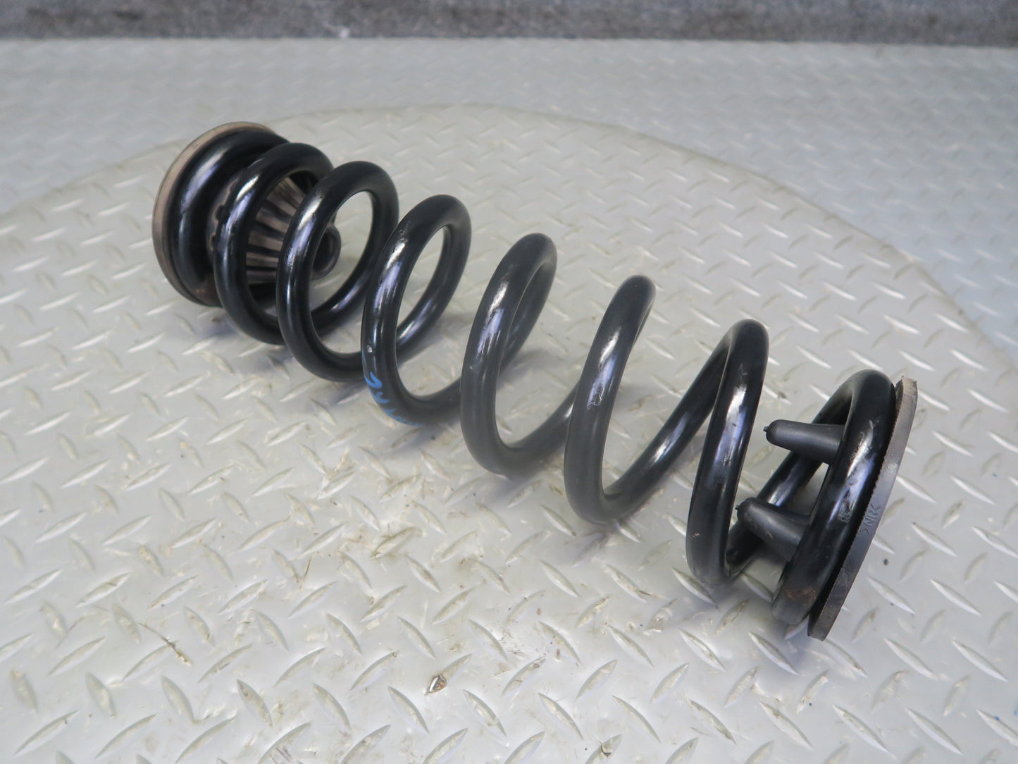 15-25 Lexus GSC16L RC300 AWD Rear Left & Right Suspension Coil Spring Set OEM