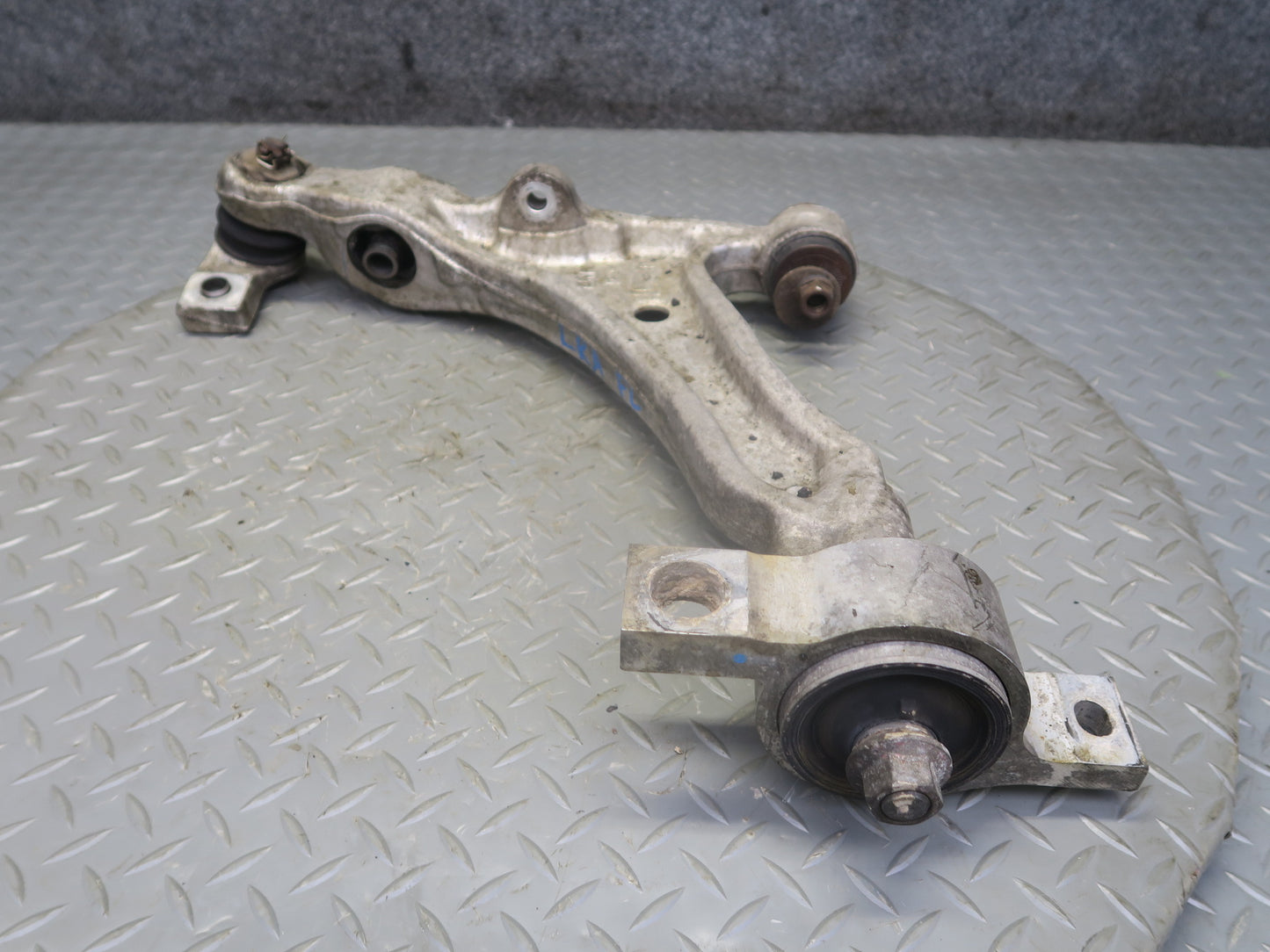 15-25 Lexus GSC16L RC350 RC300 AWD Front Left Lower Control Arm 76K Miles OEM