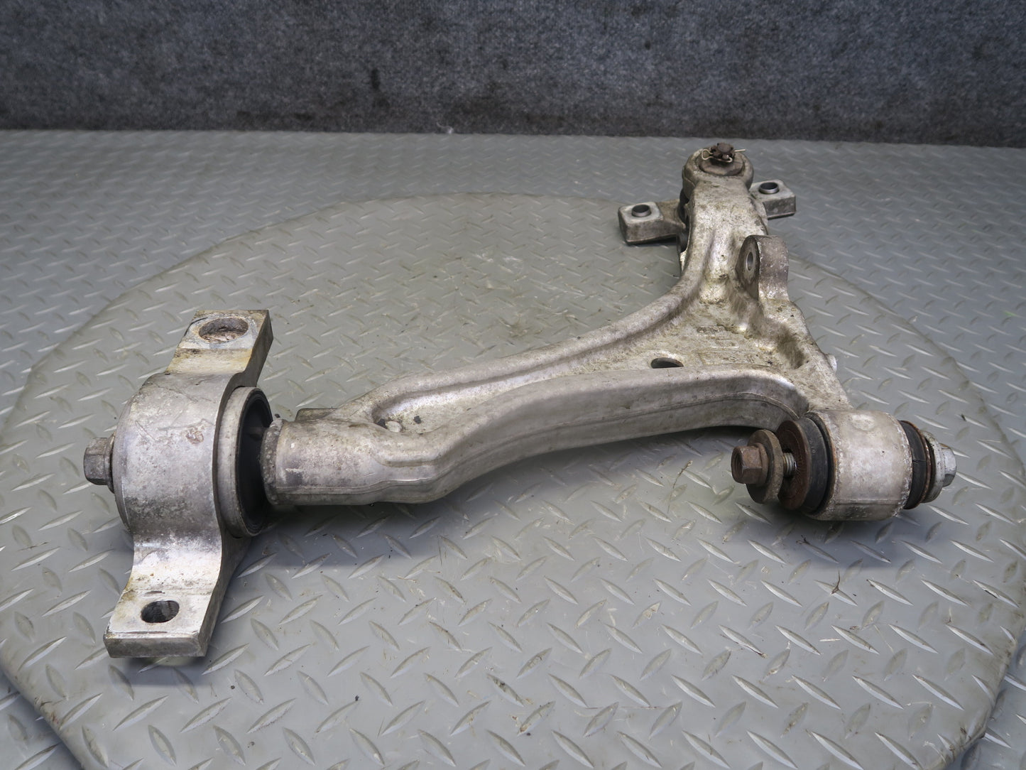 15-25 Lexus GSC16L RC350 RC300 AWD Front Left Lower Control Arm 76K Miles OEM