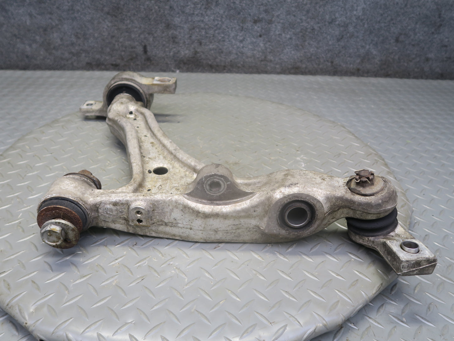 15-25 Lexus GSC16L RC350 RC300 AWD Front Left Lower Control Arm 76K Miles OEM