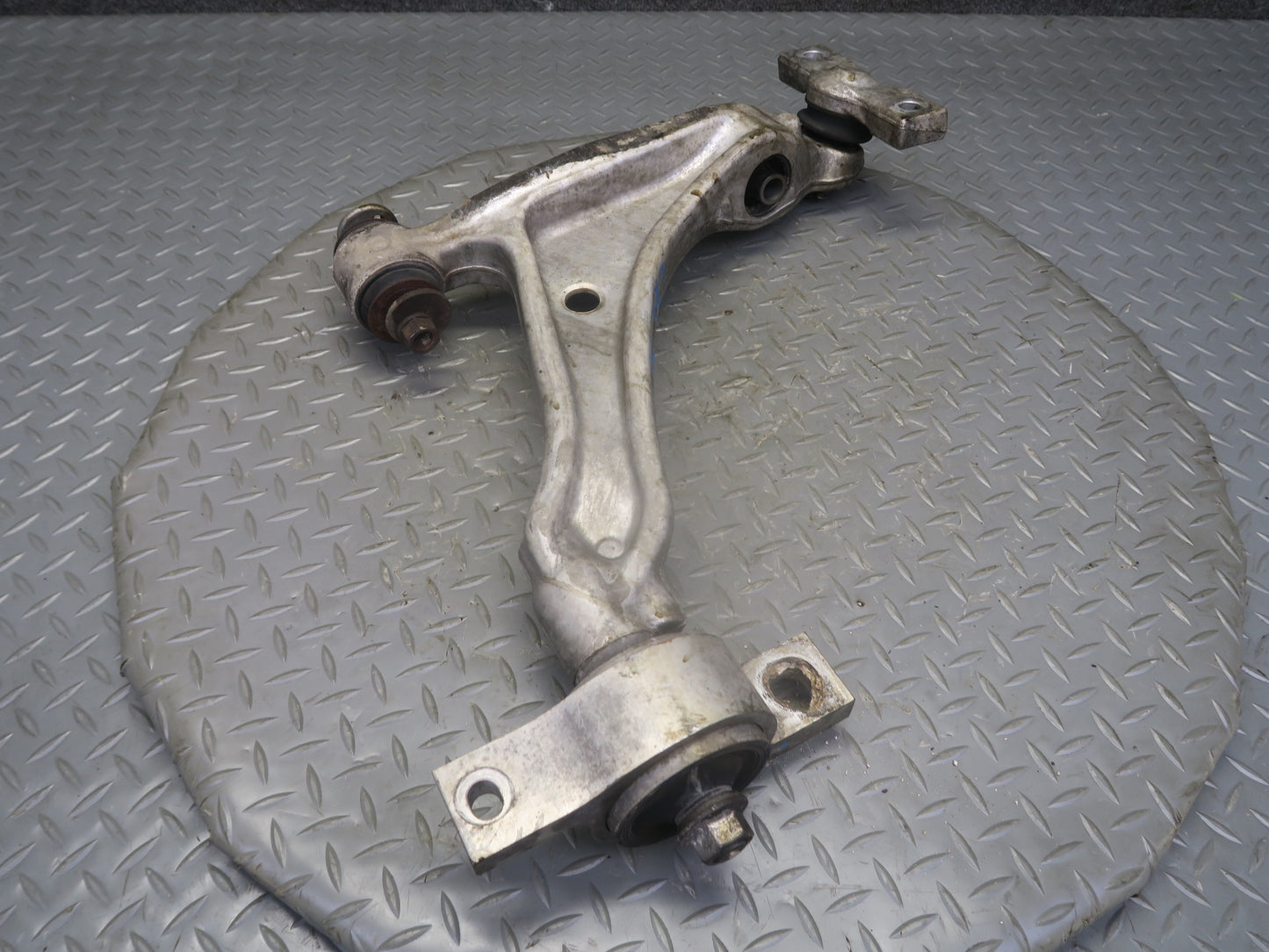 15-25 Lexus GSC16L RC350 RC300 AWD Front Left Lower Control Arm 76K Miles OEM