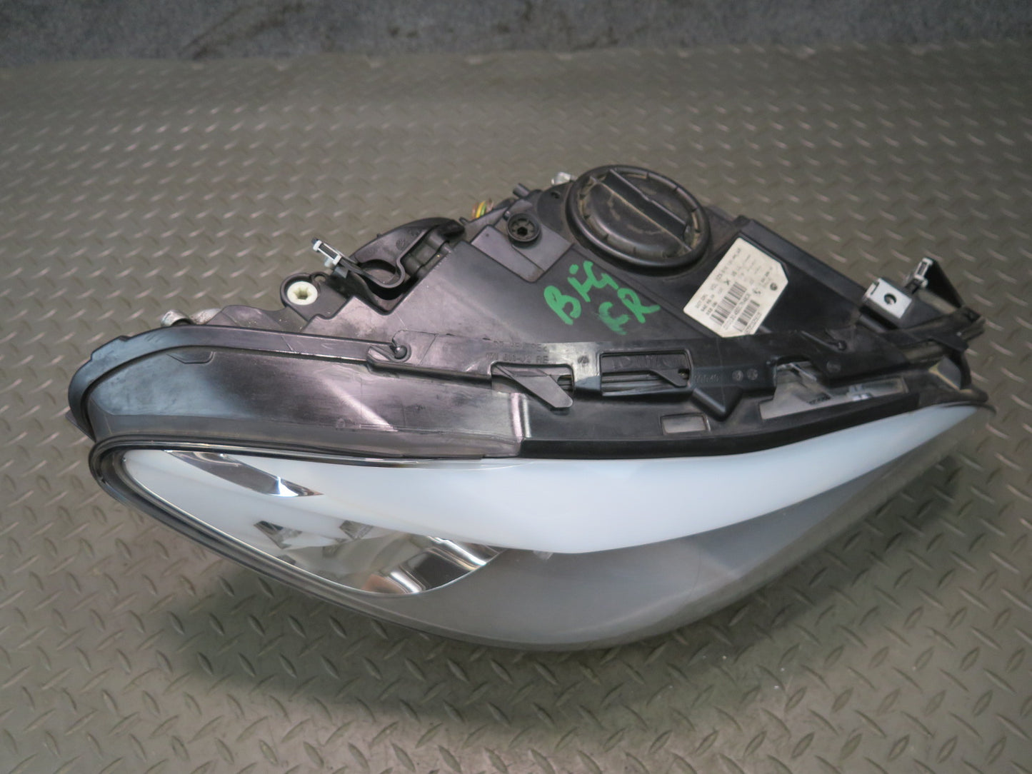 11-13 BMW F10 550iX Front Right Adaptive Xenon HID Headlight Lamp w Ballast OEM