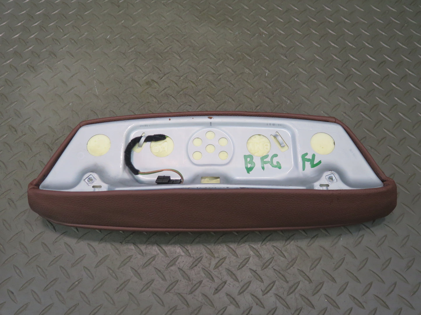 11-13 BMW F10 550i Front Left Comfort Seat Lower Leather Bolster Cushion Pad OEM