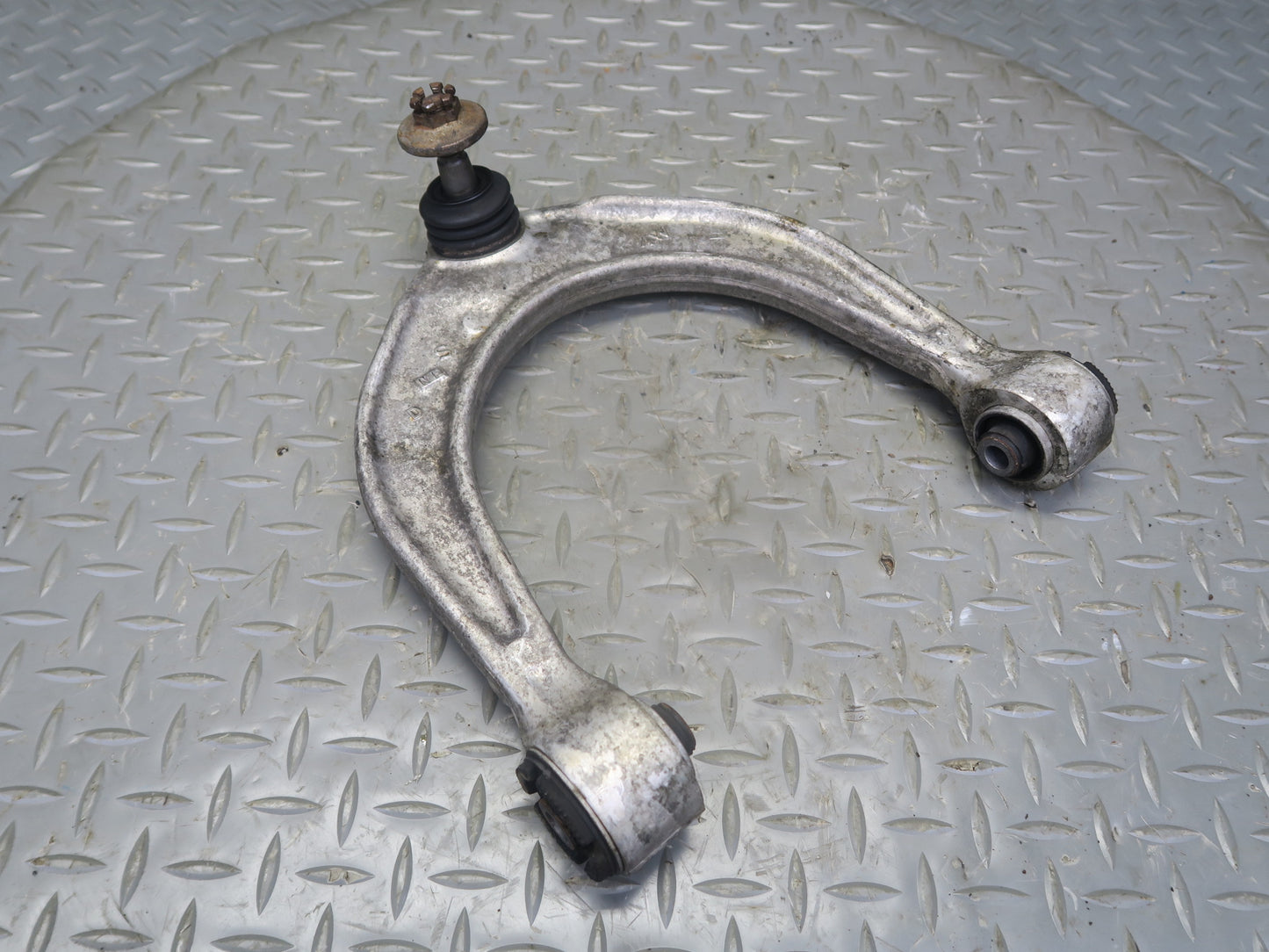 15-25 Lexus GSC16L RC350 RC300 AWD Front Right Upper Control Arm 76K Miles OEM
