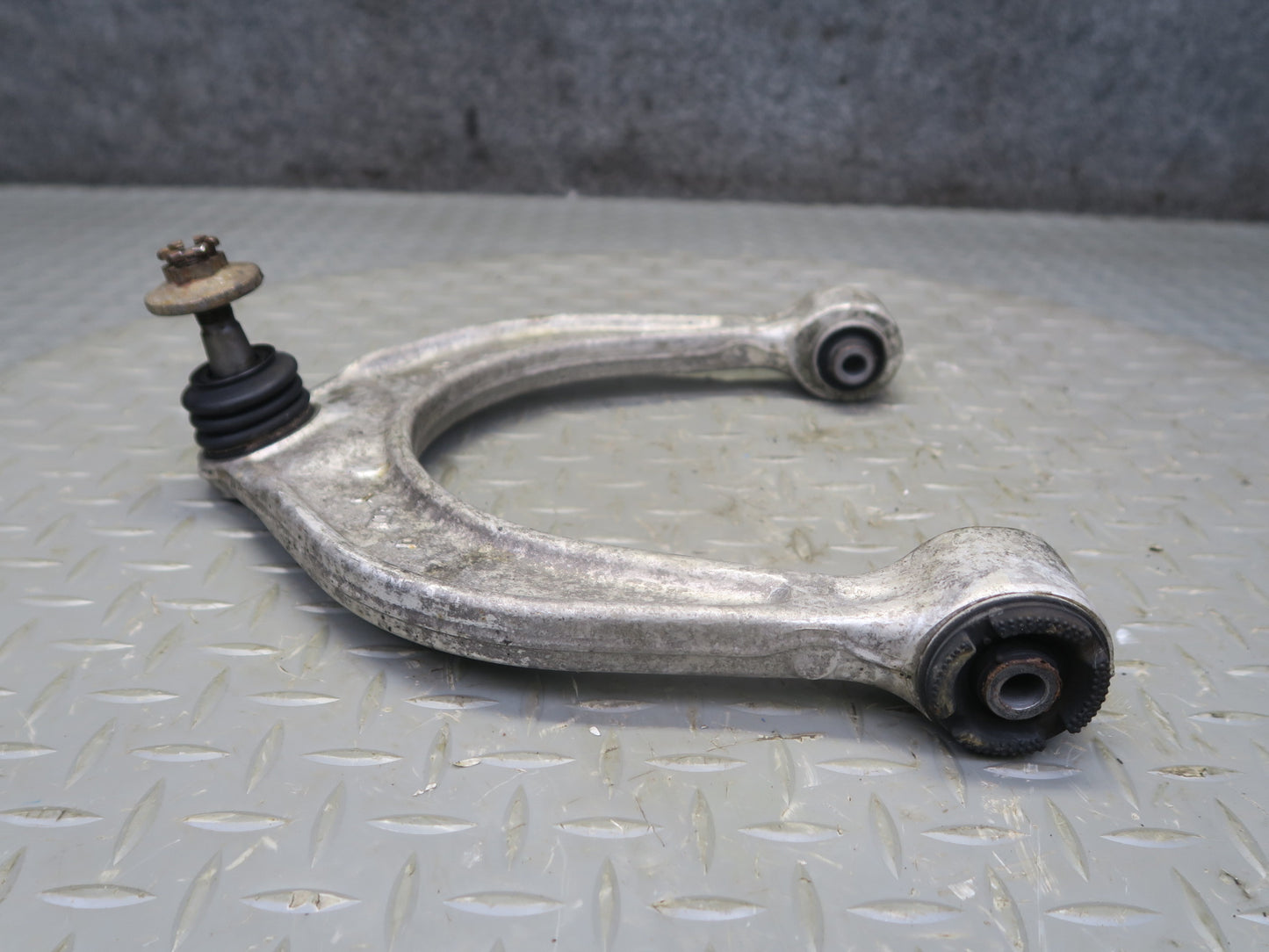 15-25 Lexus GSC16L RC350 RC300 AWD Front Right Upper Control Arm 76K Miles OEM