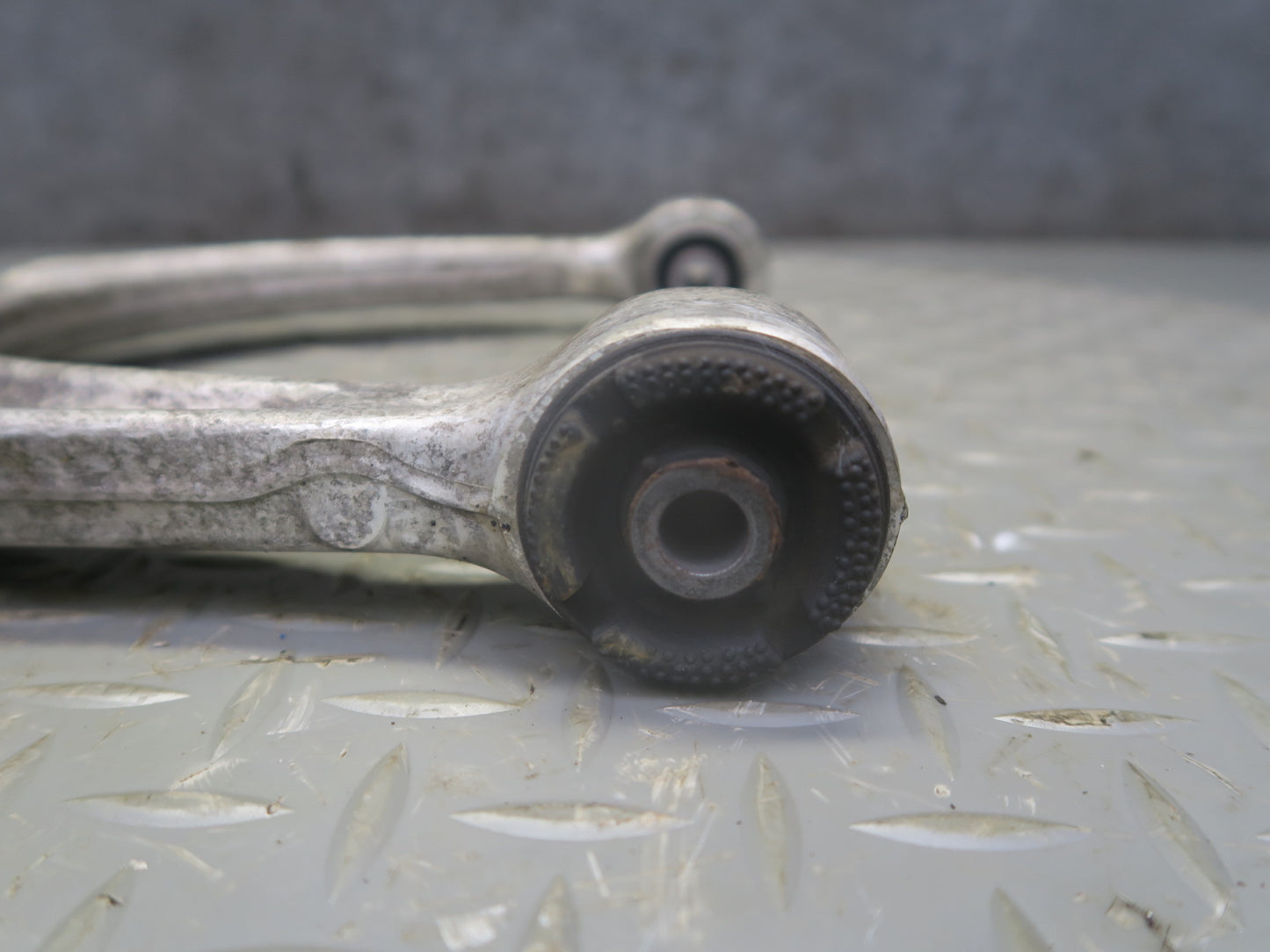 15-25 Lexus GSC16L RC350 RC300 AWD Front Right Upper Control Arm 76K Miles OEM