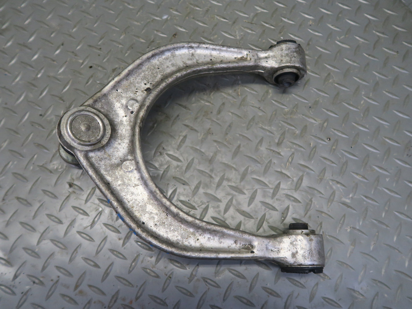 15-25 Lexus GSC16L RC350 RC300 AWD Front Left Upper Control Arm 76K Miles OEM