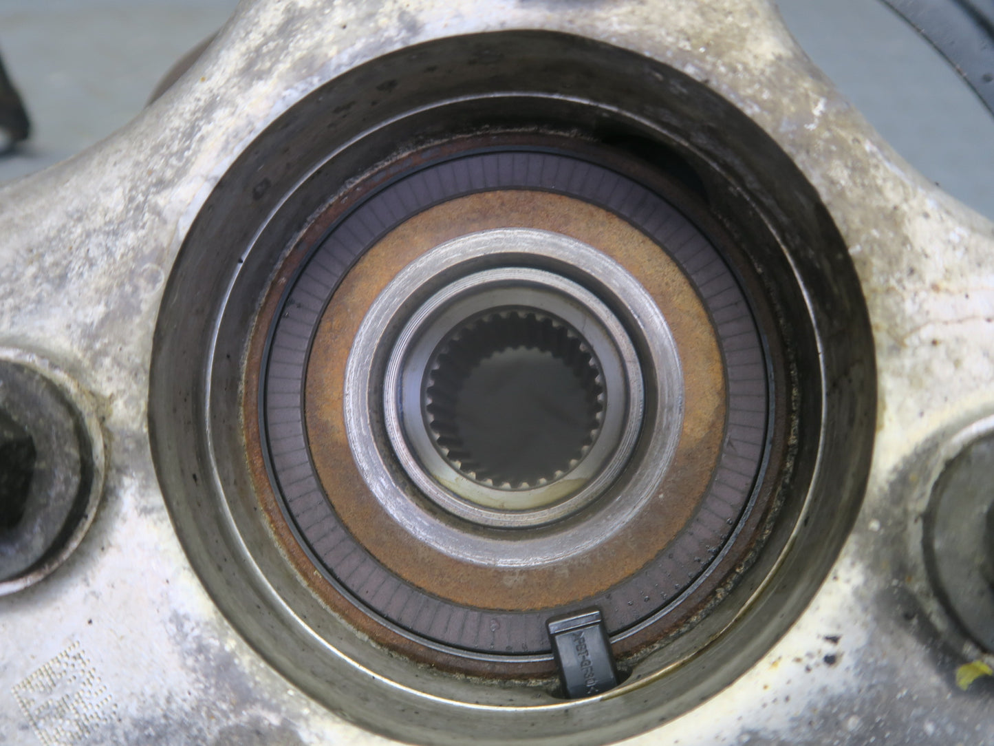 15-23 Lexus GSC16L RC300 3.5L AWD Front Right Spindle Knuckle Wheel Hub 76K OEM
