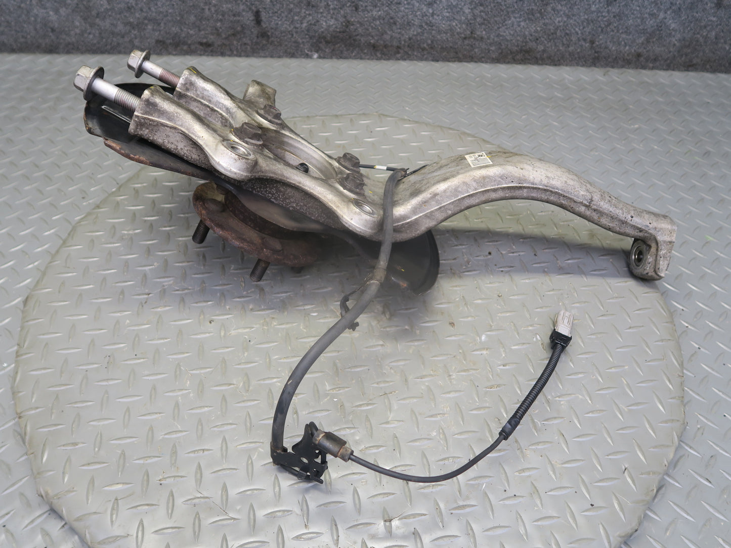 15-23 Lexus GSC16L RC300 3.5L AWD Front Right Spindle Knuckle Wheel Hub 76K OEM