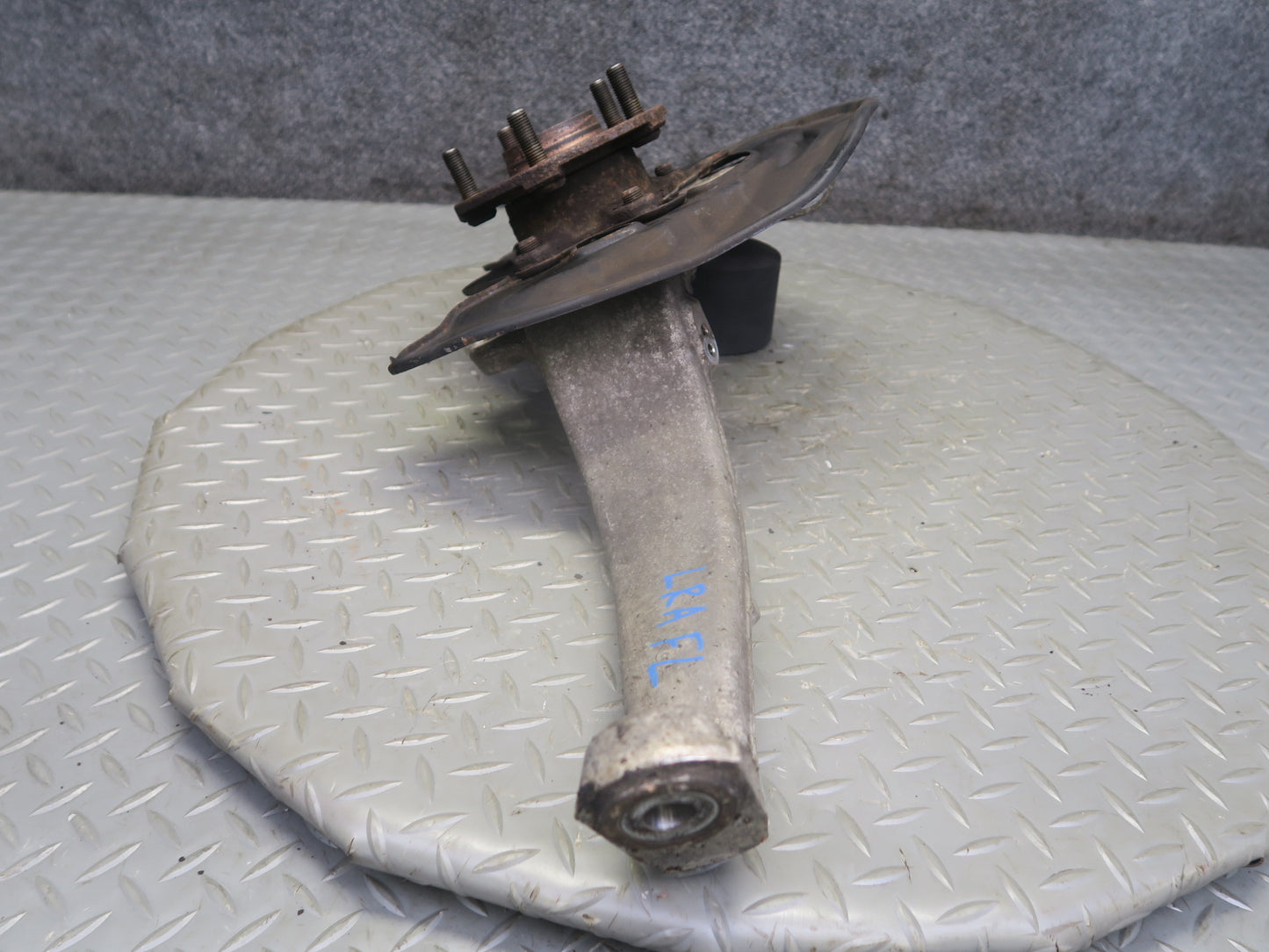 15-23 Lexus GSC16L RC300 3.5L AWD Front Left Spindle Knuckle Wheel Hub 76K OEM