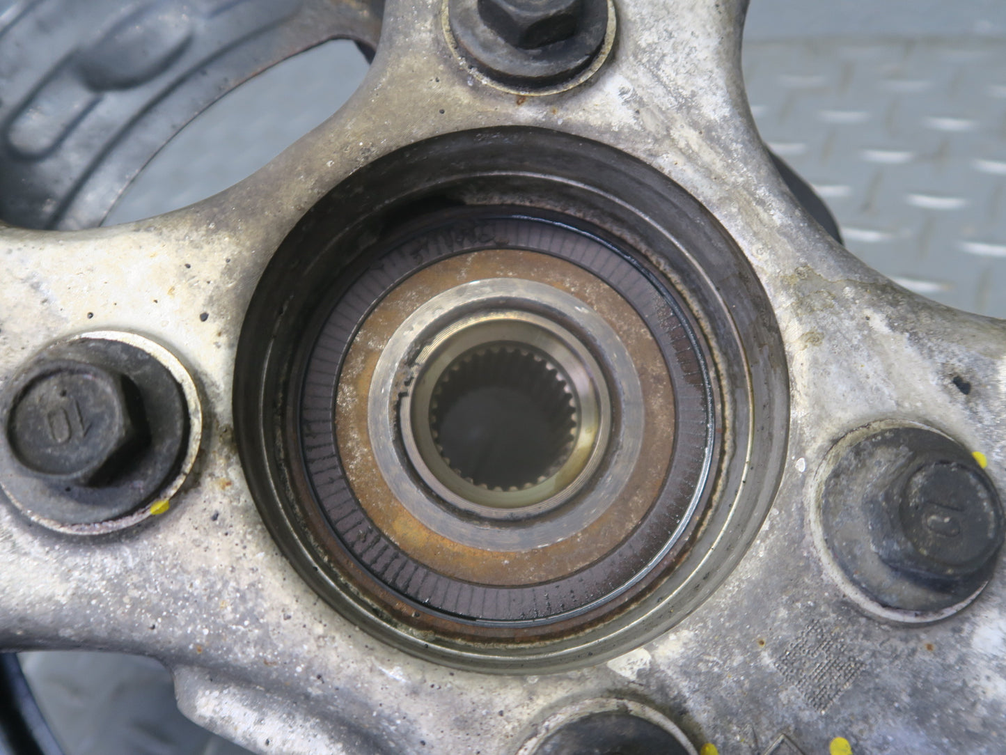 15-23 Lexus GSC16L RC300 3.5L AWD Front Left Spindle Knuckle Wheel Hub 76K OEM