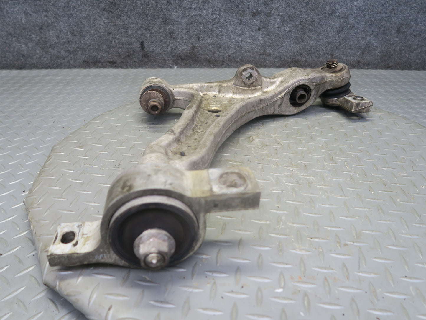 15-25 Lexus GSC16L RC350 RC300 AWD Front Right Lower Control Arm 76K Miles OEM
