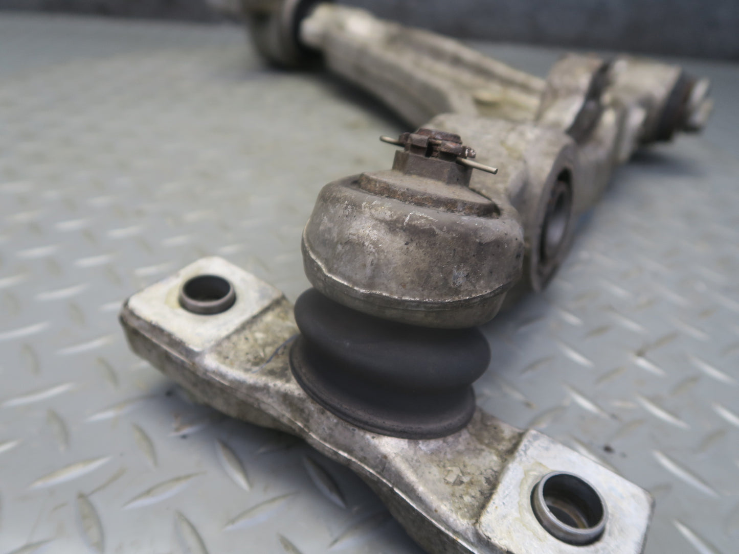 15-25 Lexus GSC16L RC350 RC300 AWD Front Right Lower Control Arm 76K Miles OEM
