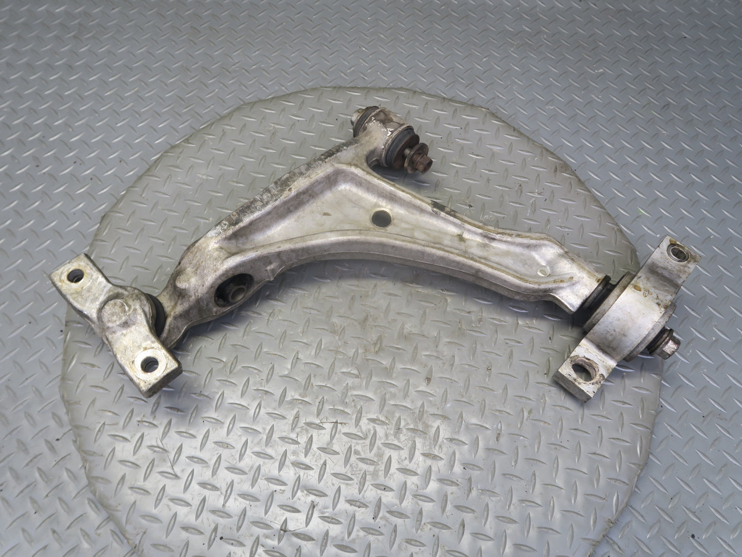 15-25 Lexus GSC16L RC350 RC300 AWD Front Right Lower Control Arm 76K Miles OEM