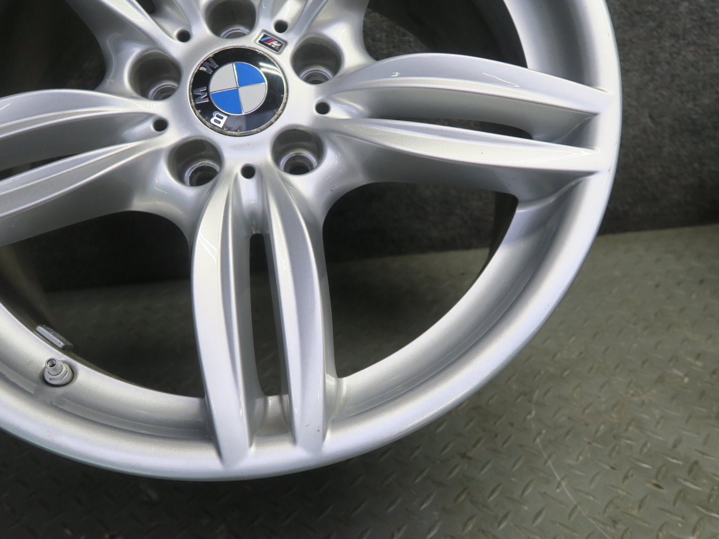 11-16 BMW F10 550iX Style 351 M Sport R19" Wheel Rim 19x8.5J ET33 7842652 OEM