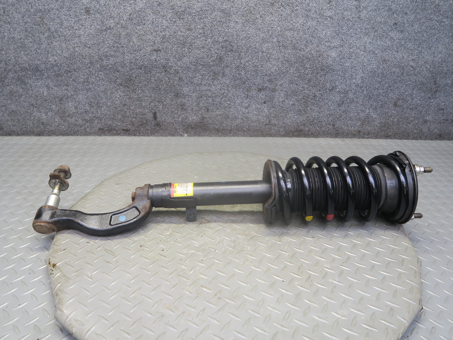 15-18 Lexus GSC16L RC300 AWD F-sport Front Strut Shock Absorber Set of 2 OEM