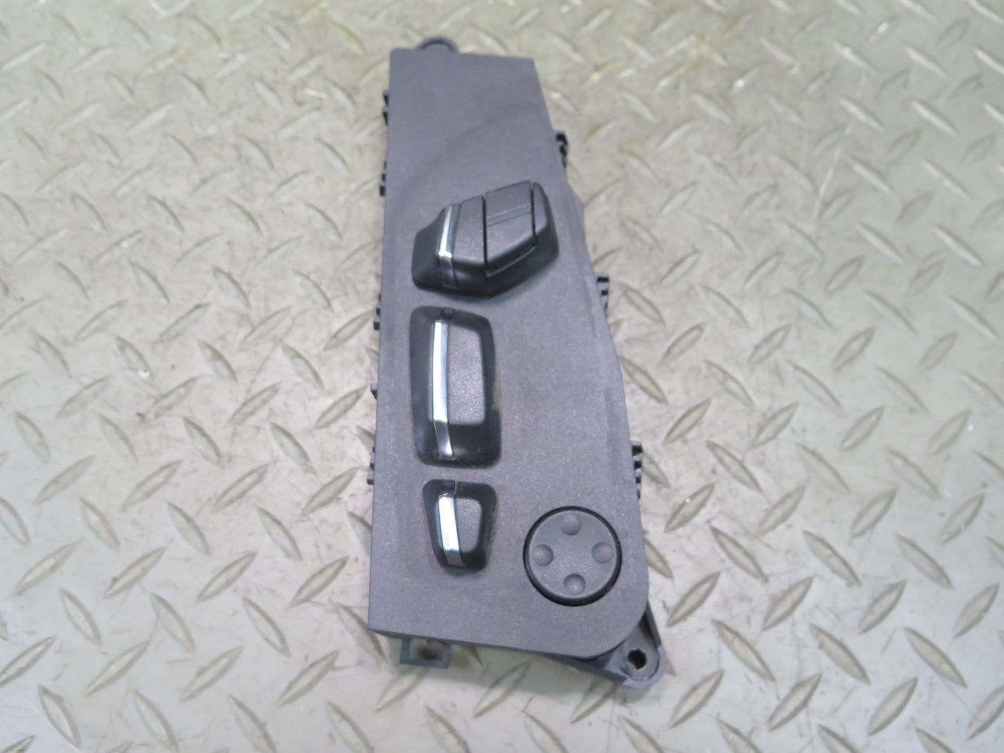 11-13 BMW F10 550iX Front Right Passenger Seat Control Switch 9275080 OEM