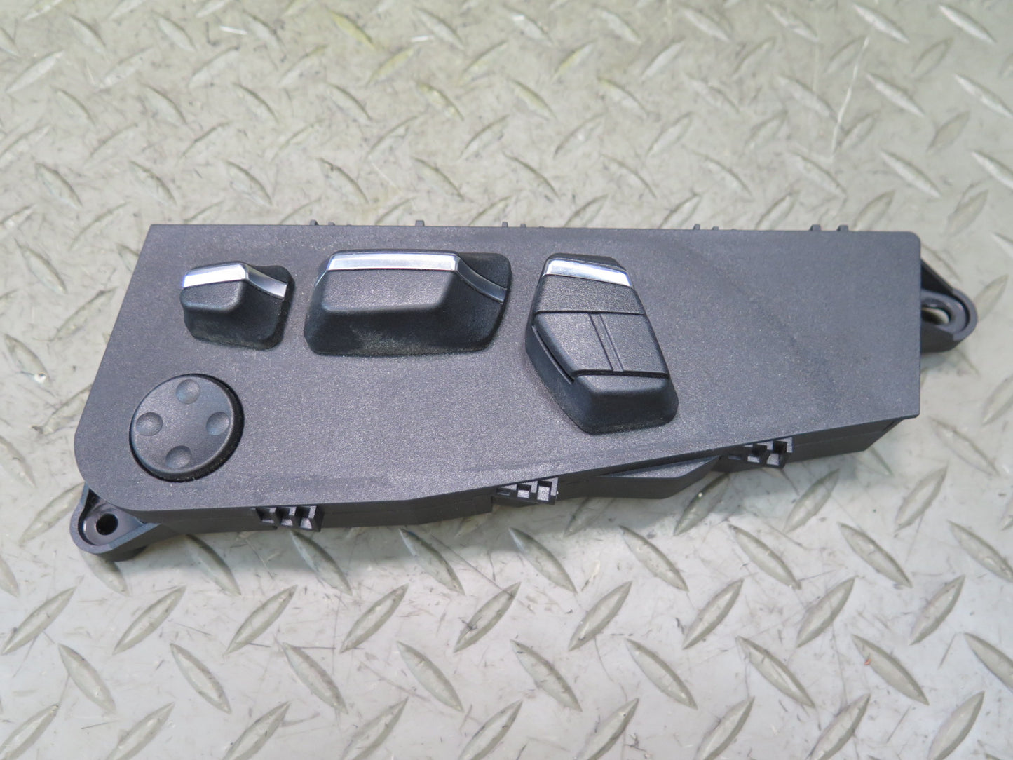 11-13 BMW F10 550iX Front Right Passenger Seat Control Switch 9275080 OEM