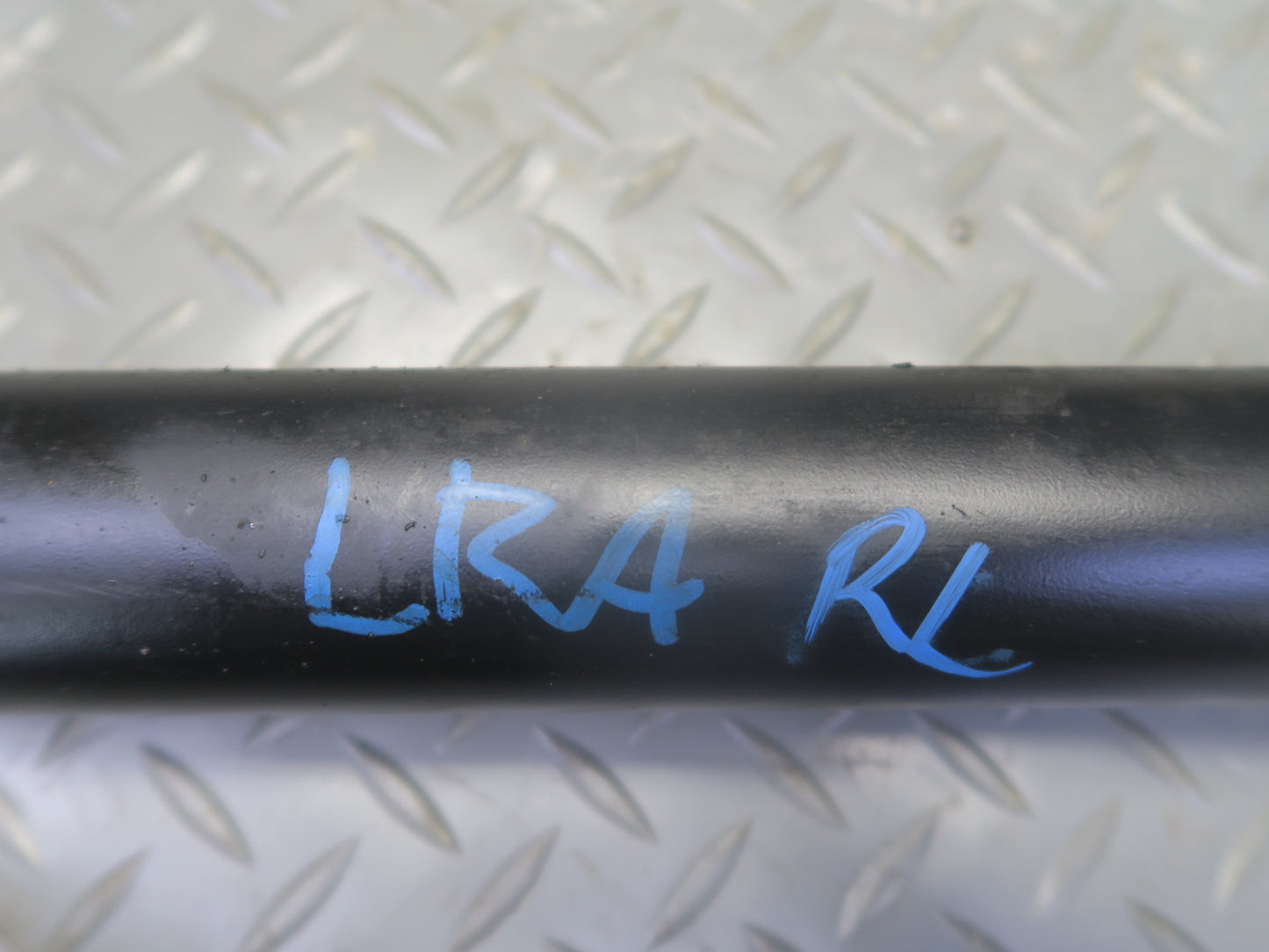 15-18 Lexus GSC16L RC300 AWD F-sport Rear Strut Shock Absorber Set of 2 76K OEM