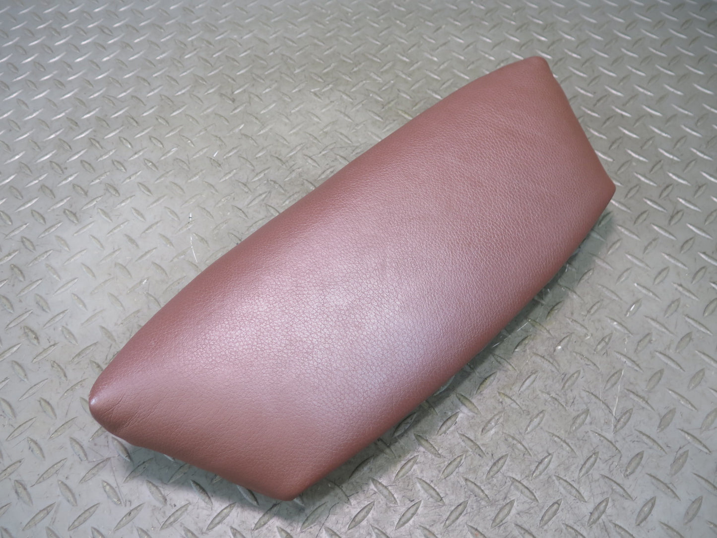 11-13 BMW F10 550i Front Right Comfort Seat Lower Leather Bolster Cushion OEM