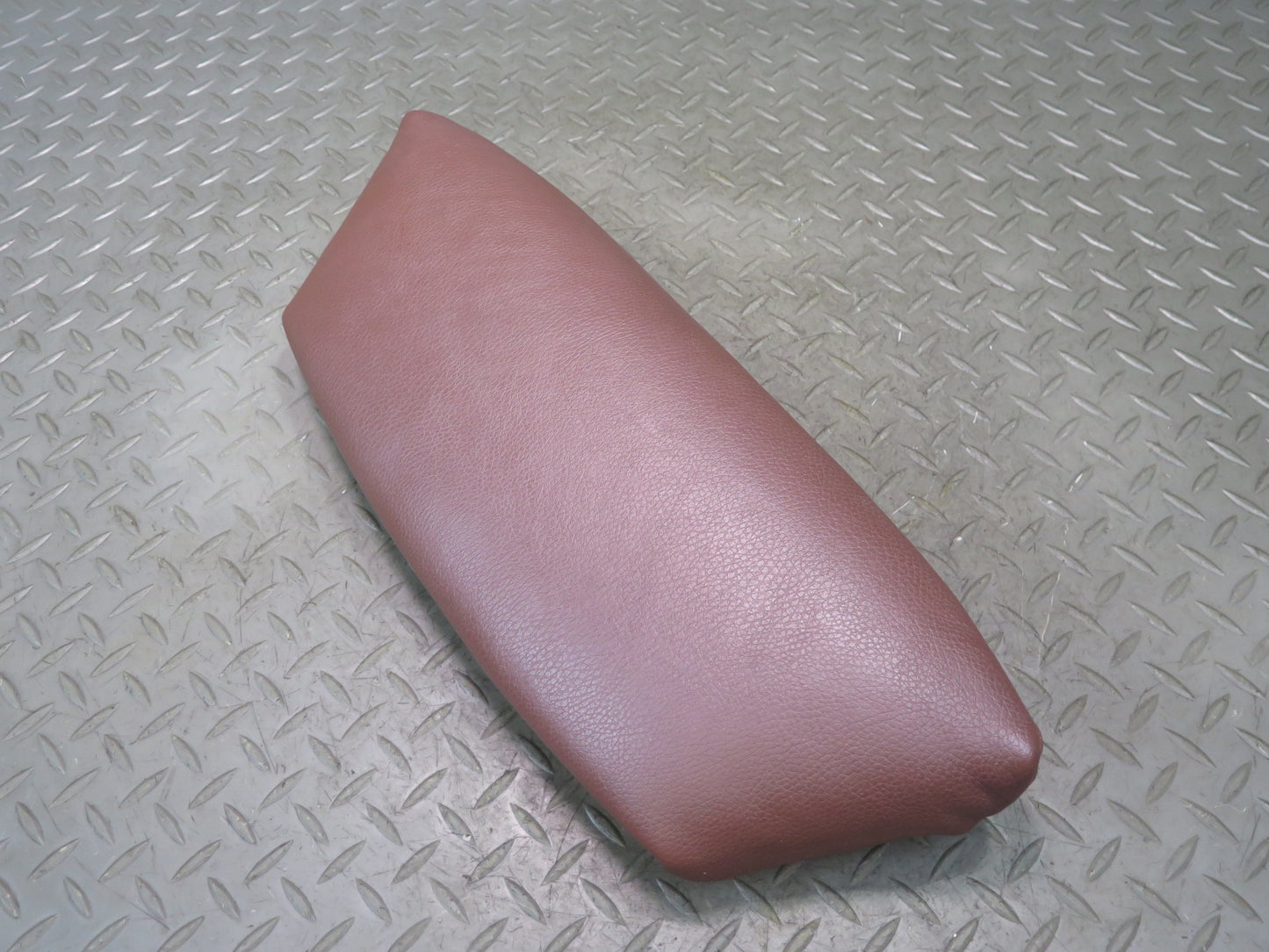 11-13 BMW F10 550i Front Right Comfort Seat Lower Leather Bolster Cushion OEM