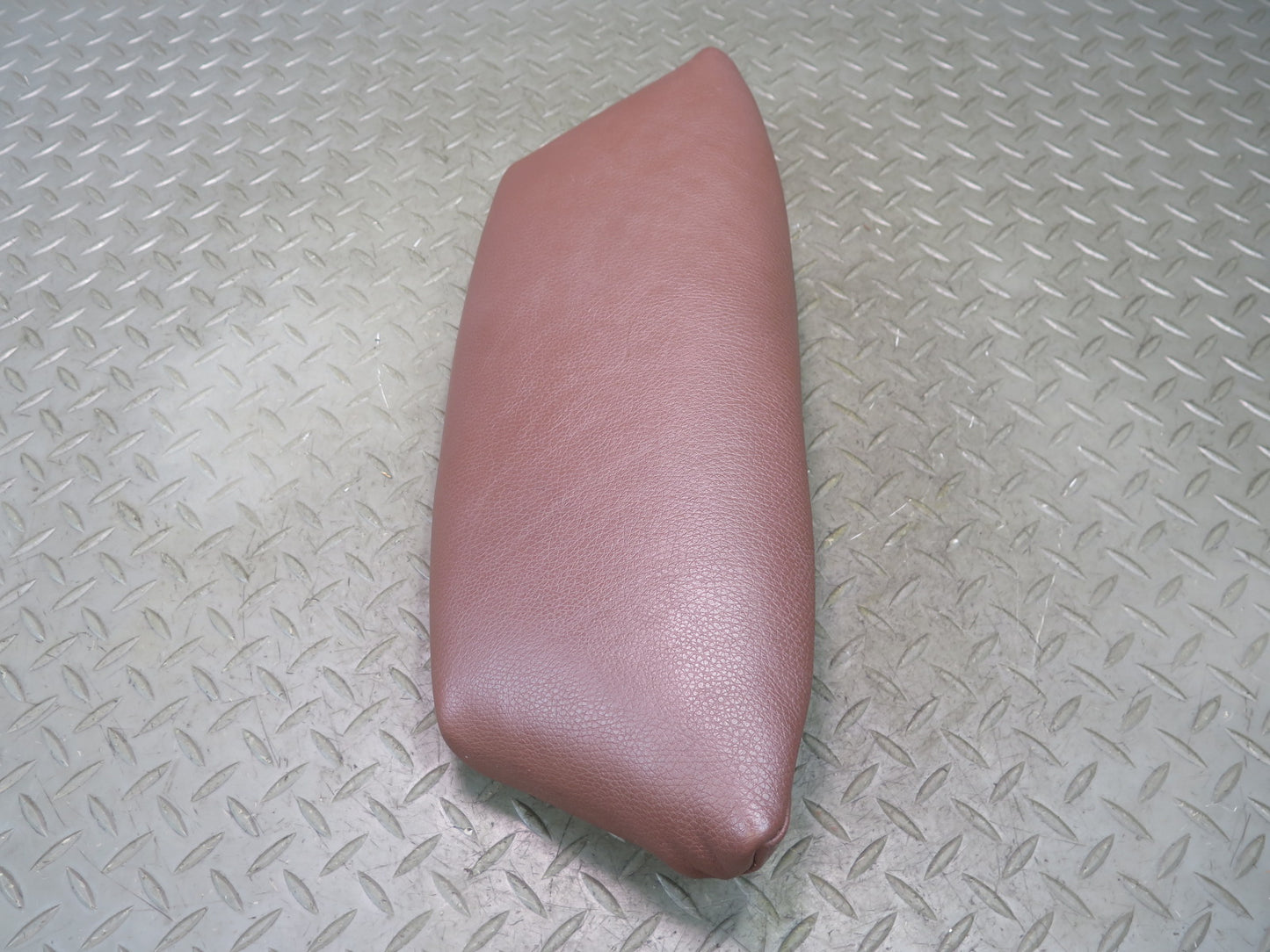 11-13 BMW F10 550i Front Right Comfort Seat Lower Leather Bolster Cushion OEM