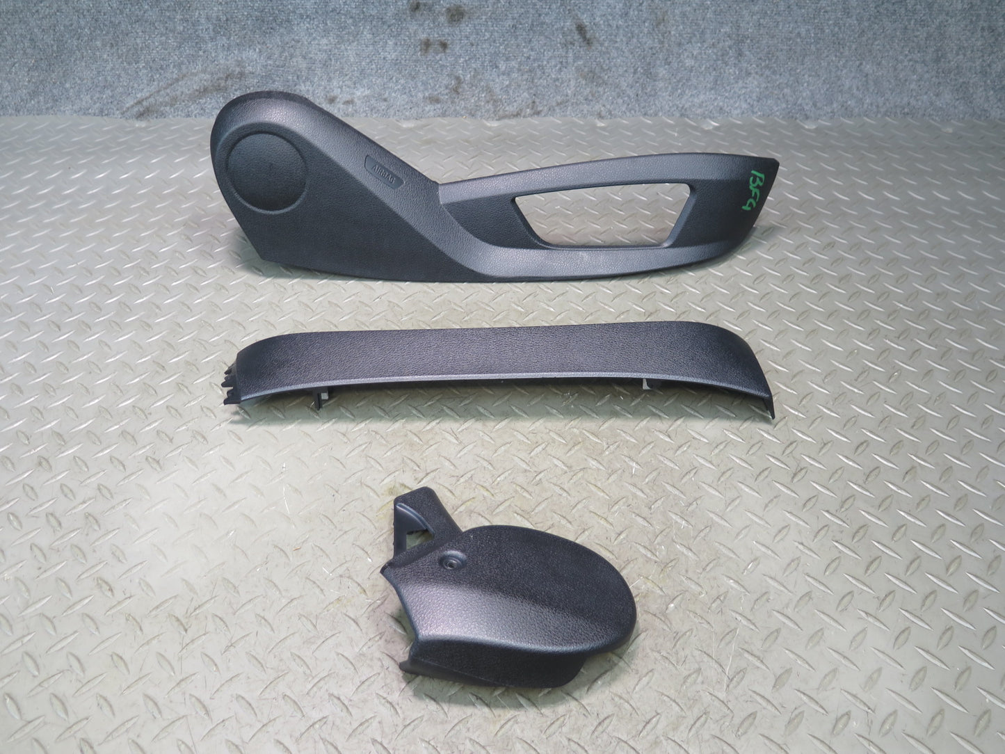 11-13 BMW F10 550i Set of 3 Front Right Comfort Seat Trim Cover Panel Black OEM