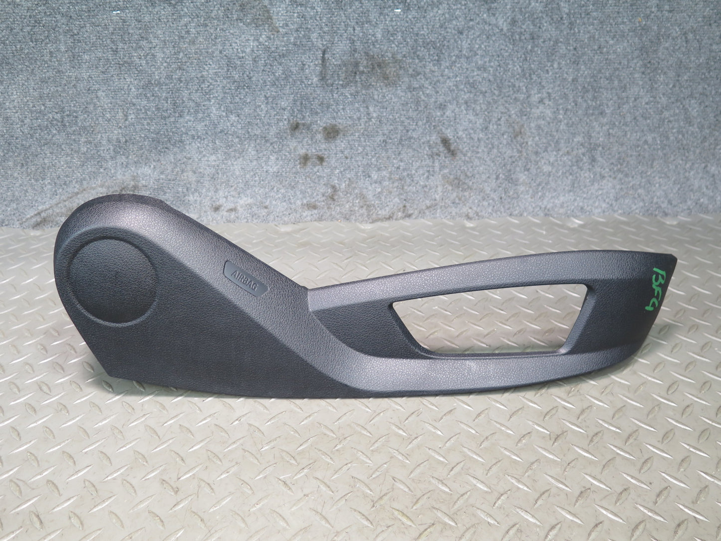 11-13 BMW F10 550i Set of 3 Front Right Comfort Seat Trim Cover Panel Black OEM