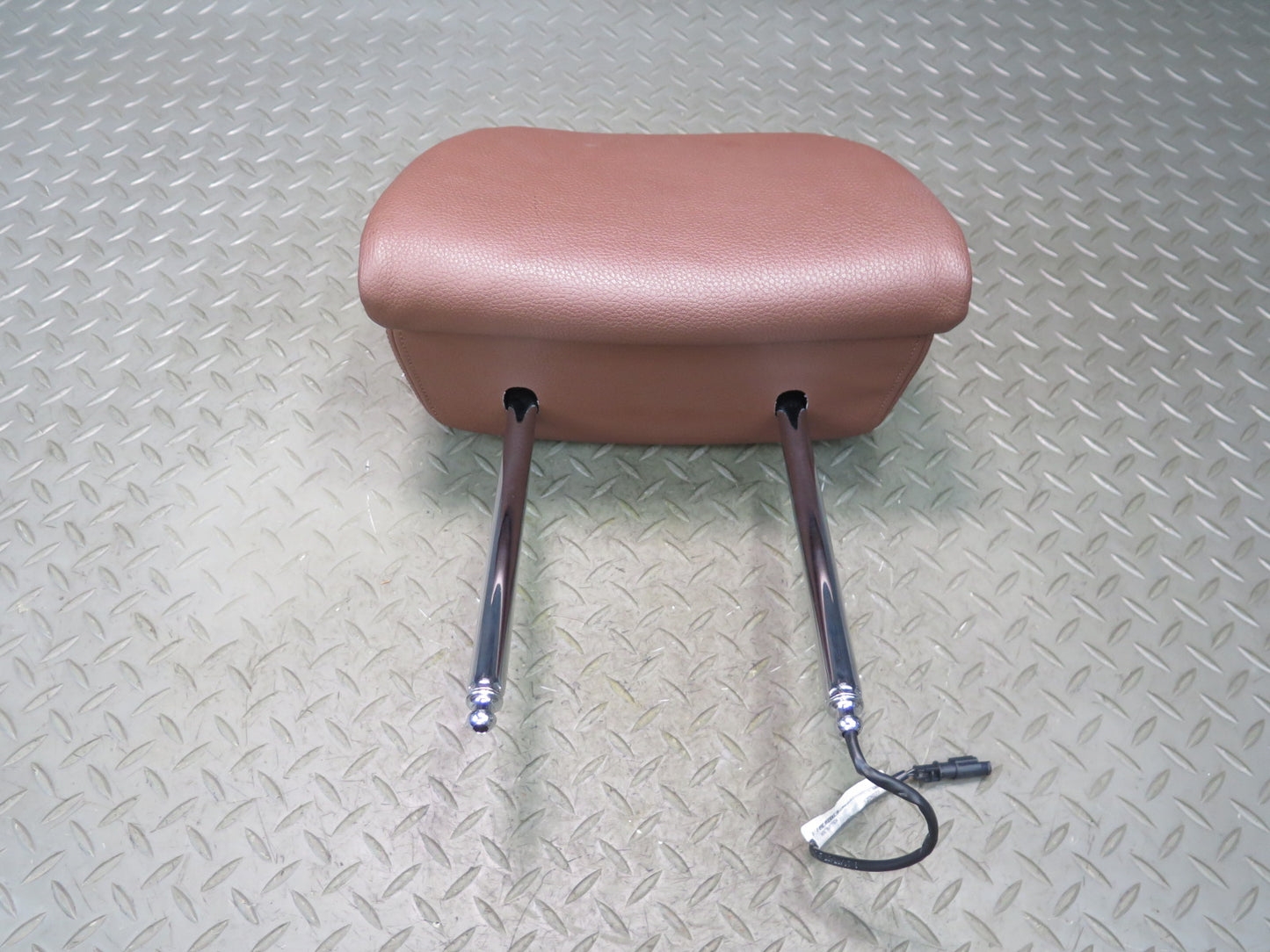 11-13 BMW F10 550i Front Right Comfort Seat Leather Active Headrest Brown OEM