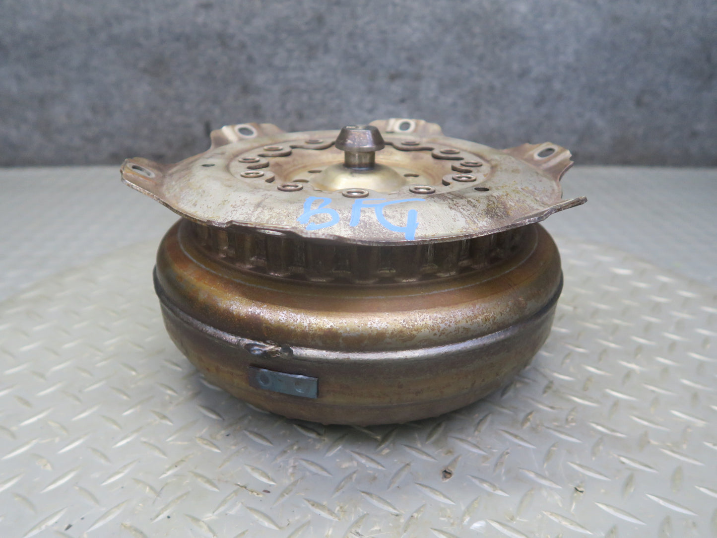 11-13 BMW F07 F12 F10 550i AWD 8HP-70Z A/T Transmission Torque Converter 87K OEM