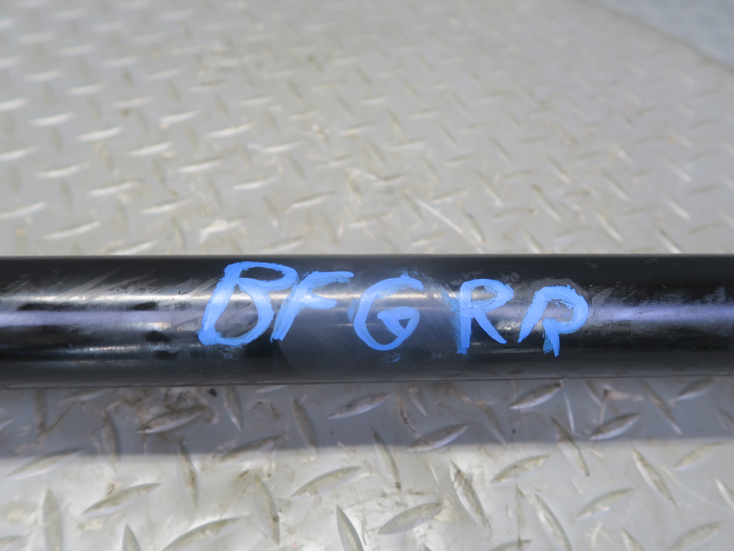 11-16 BMW F10 550iX Rear Right Suspension Axle Shaft 88K Miles 7647026 OEM