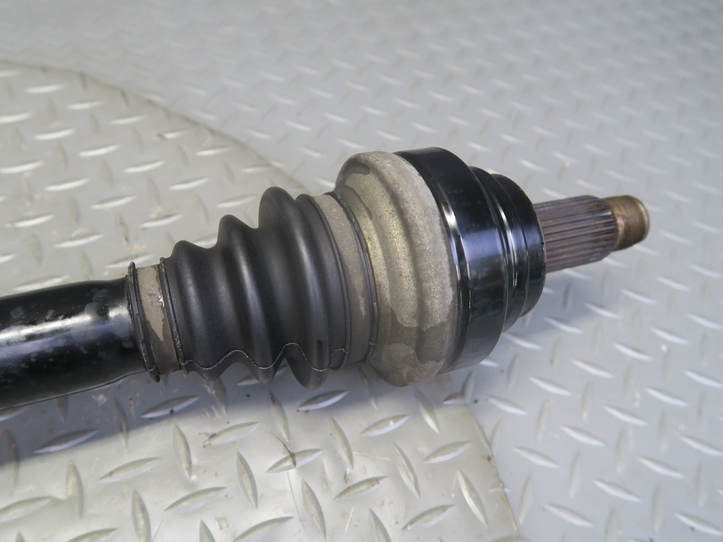11-16 BMW F10 550iX Rear Right Suspension Axle Shaft 88K Miles 7647026 OEM