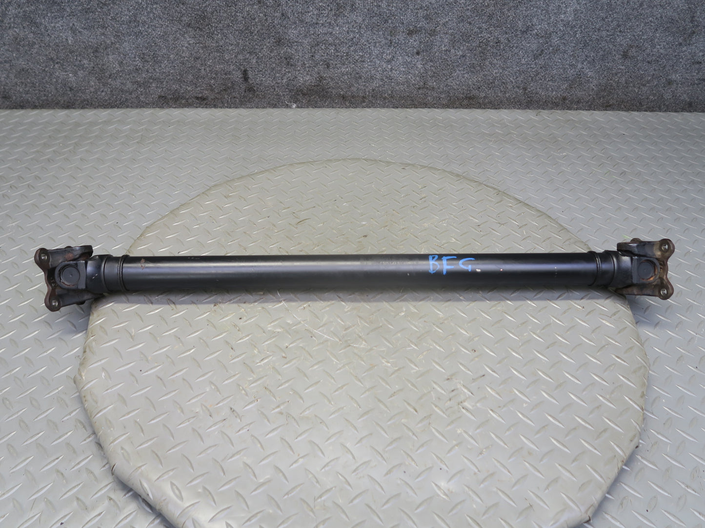 11-16 BMW F10 550iX AWD A/T Front Driveshaft Drive Shaft OEM