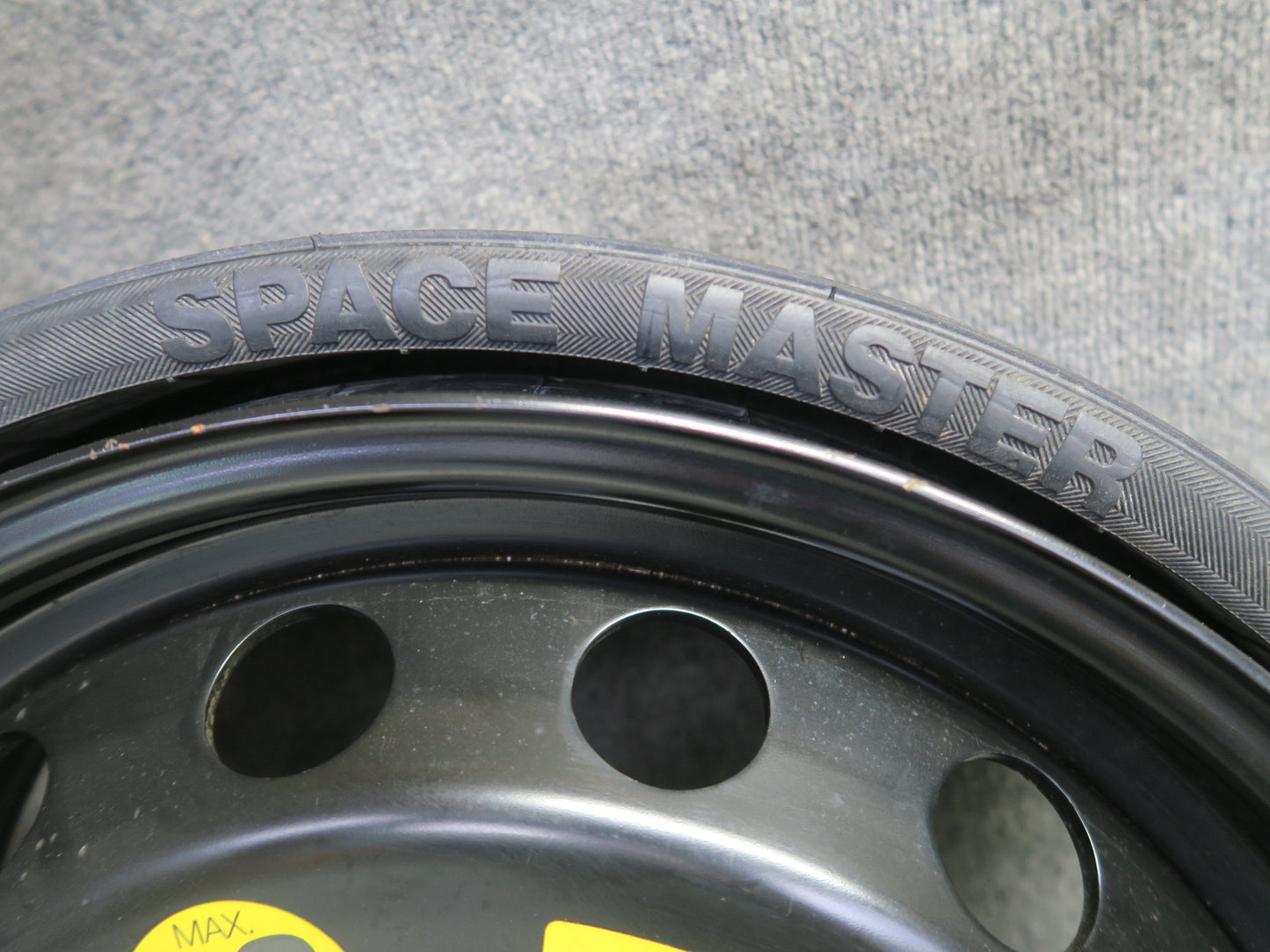 2003-2010 Porsche Cayenne 955 Spare Tire 18" Wheel 18x6.5 ET53 195/75 7L0601027A
