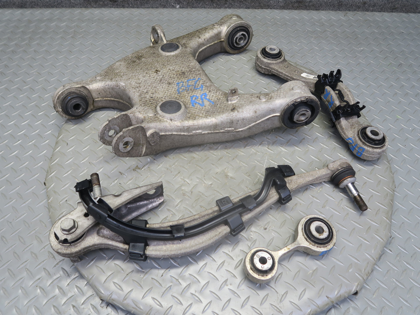 11-16 BMW F12 F13 F10 550i AWD Set of 4 Rear Right Suspension Control Arm OEM