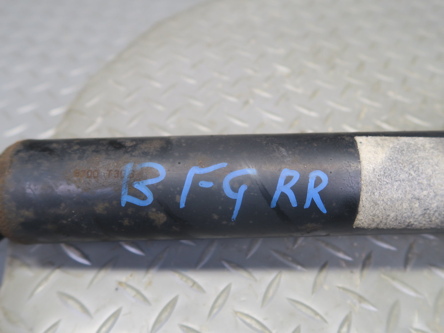 11-13 BMW F10 550iX AWD Set of 2 Rear Left & Right Strut Shock Absorber OEM