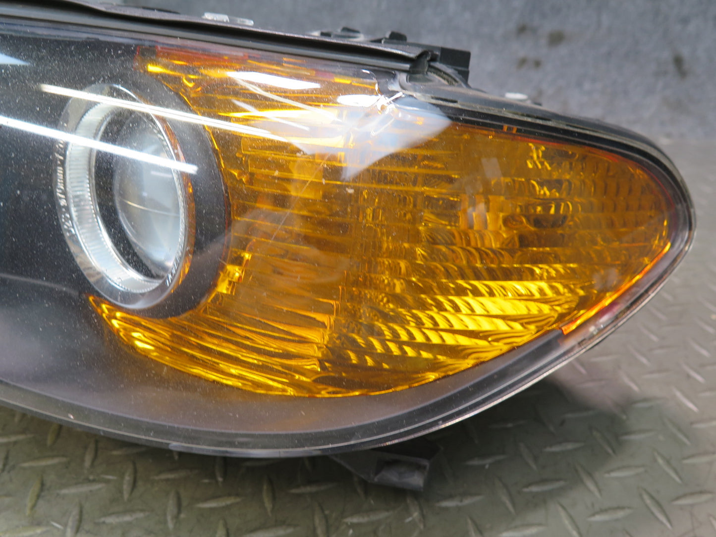 04-06 BMW E46 330Ci Coupe Convert Left BI Xenon AKL HID Adaptive Headlight OEM
