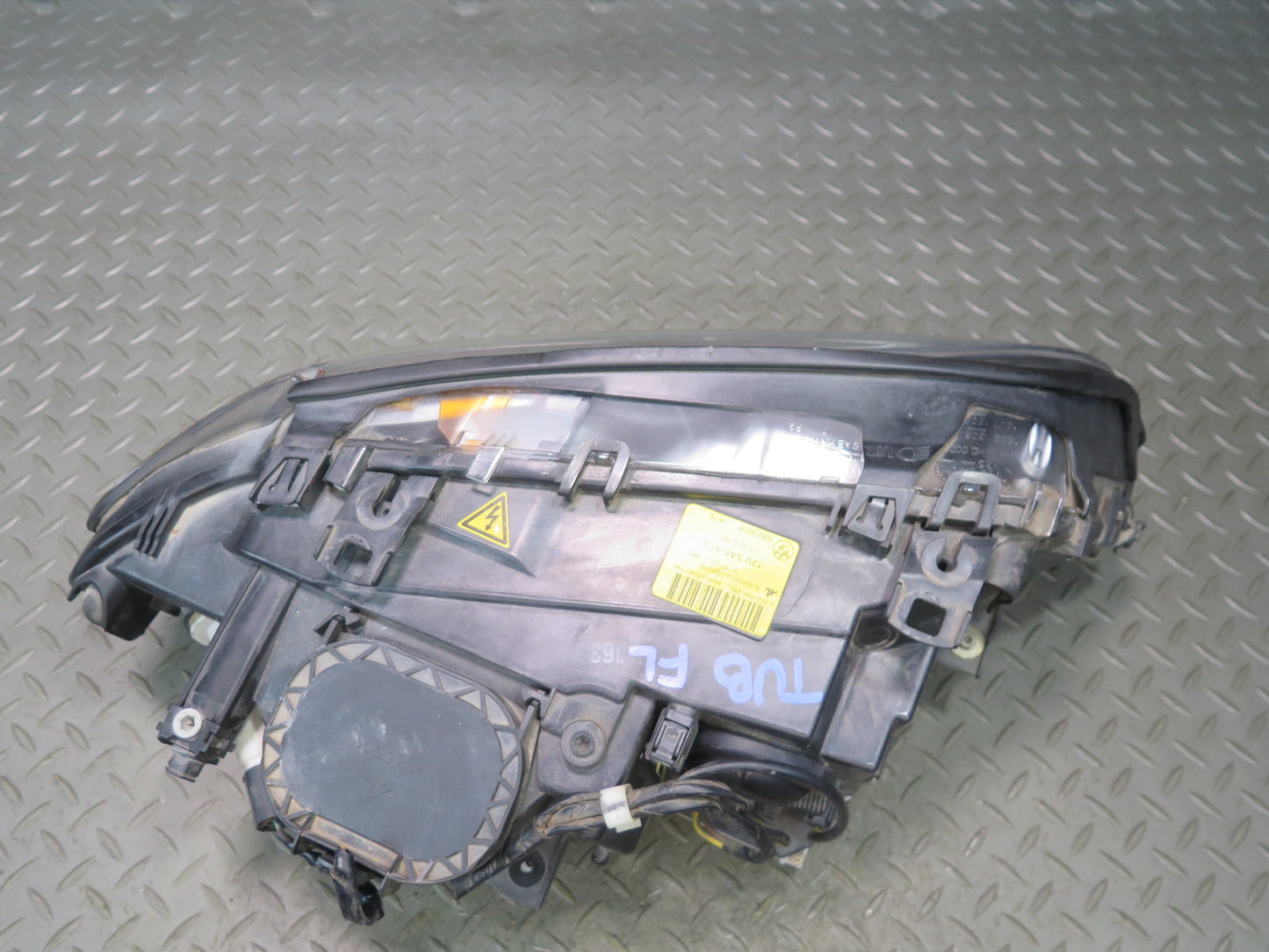 04-06 BMW E46 330Ci Coupe Convert Left BI Xenon AKL HID Adaptive Headlight OEM