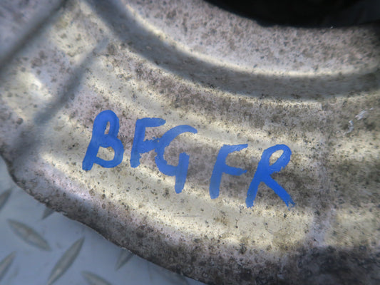 11-16 BMW F10 F12 F13 550iX AWD Front Right Spindle Knuckle Wheel Hub OEM