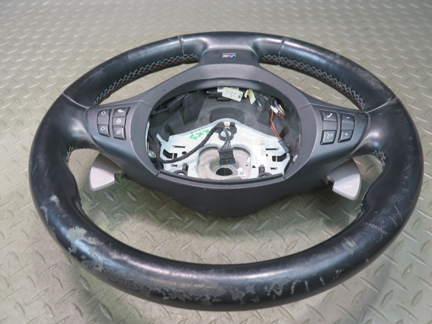 2010-2014 BMW E71 X6M Sport Heated Leather Steering w Controls & Paddles Damaged