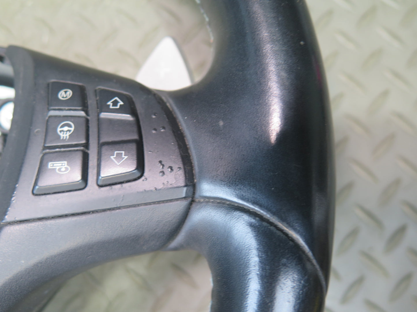 2010-2014 BMW E71 X6M Sport Heated Leather Steering w Controls & Paddles Damaged