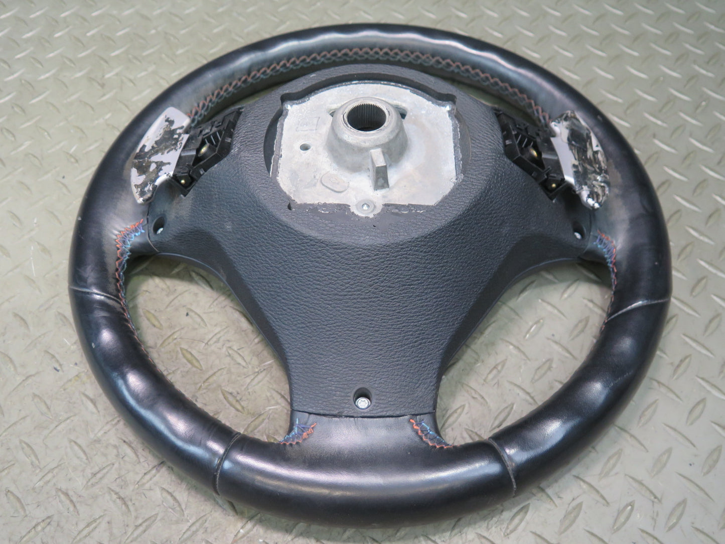 2010-2014 BMW E71 X6M Sport Heated Leather Steering w Controls & Paddles Damaged